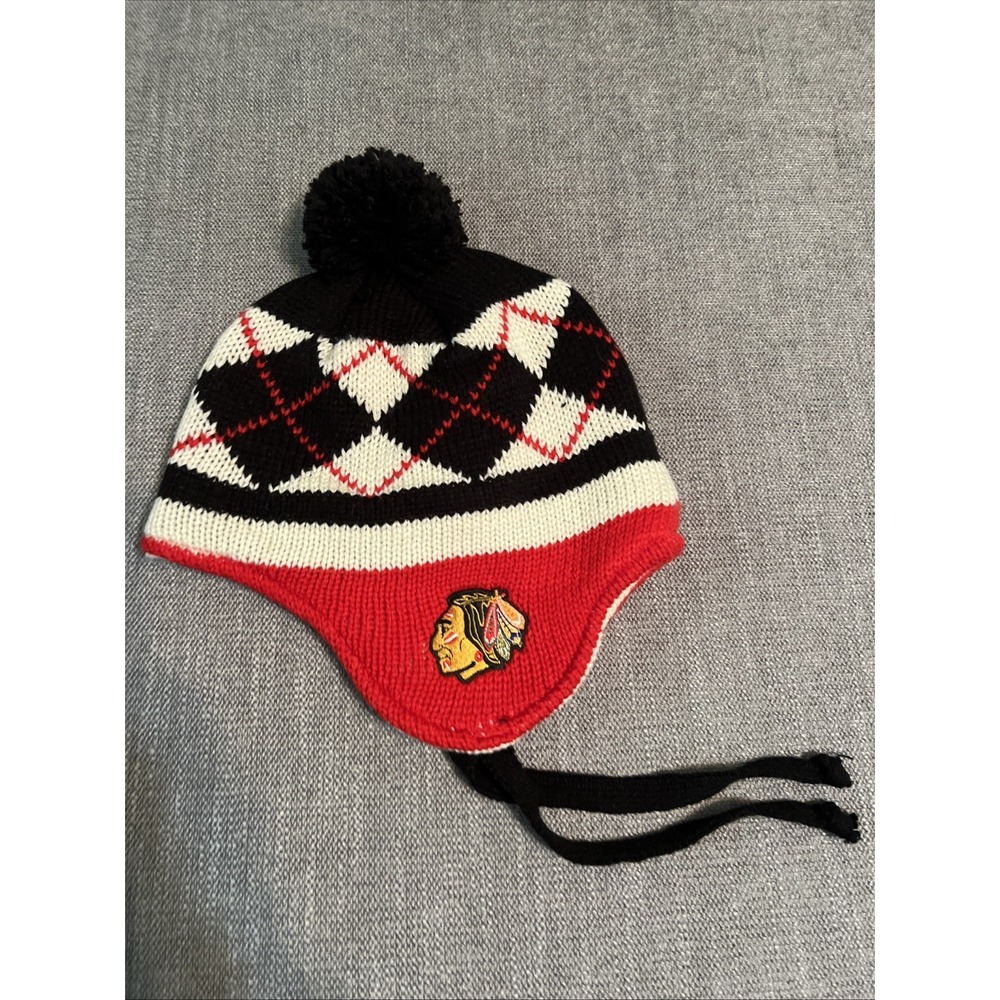 Vintage CCM Chicago Blackhawks Trapper Hat Cap Beanie‎ Adult One Size Hockey